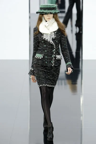 Look 26